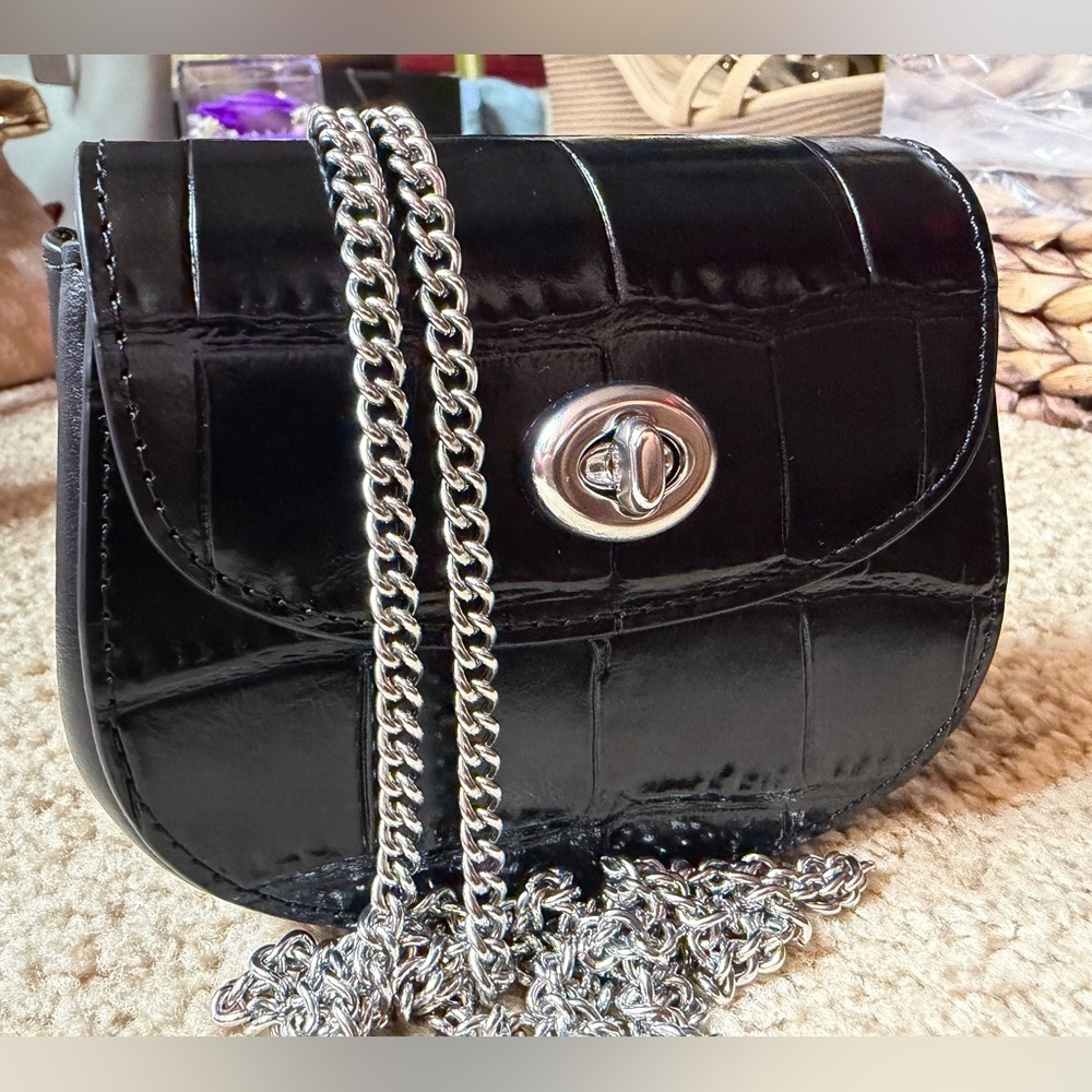 NEW Coach Croc Embossed Turnlock Chain Crossbody Black Leather NWT 🖤✨ Authentic